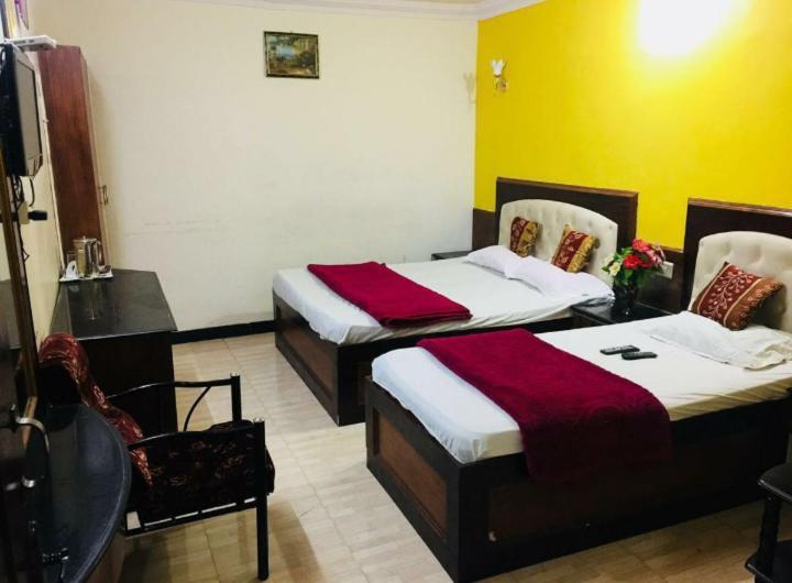 Hotel Mystique Inn Уті Екстер'єр фото