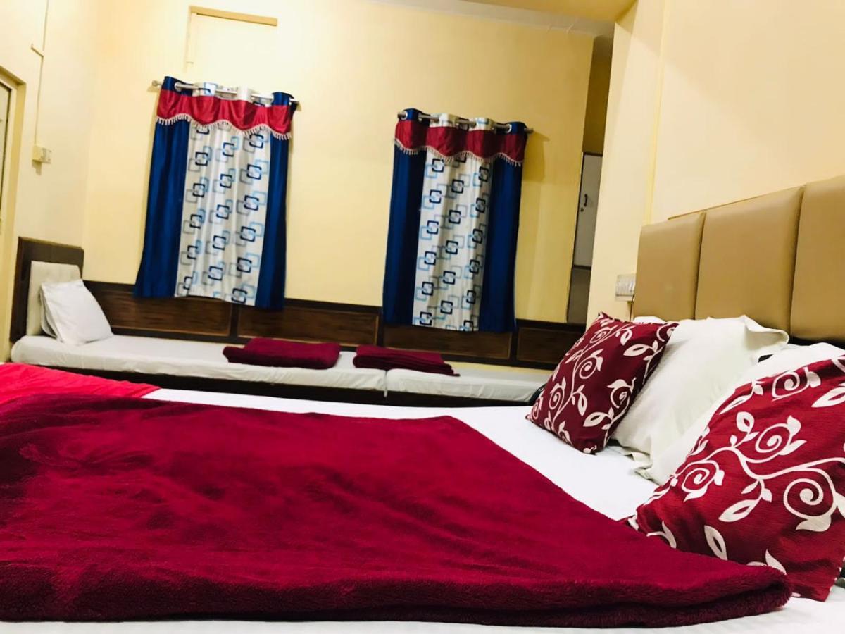 Hotel Mystique Inn Уті Екстер'єр фото