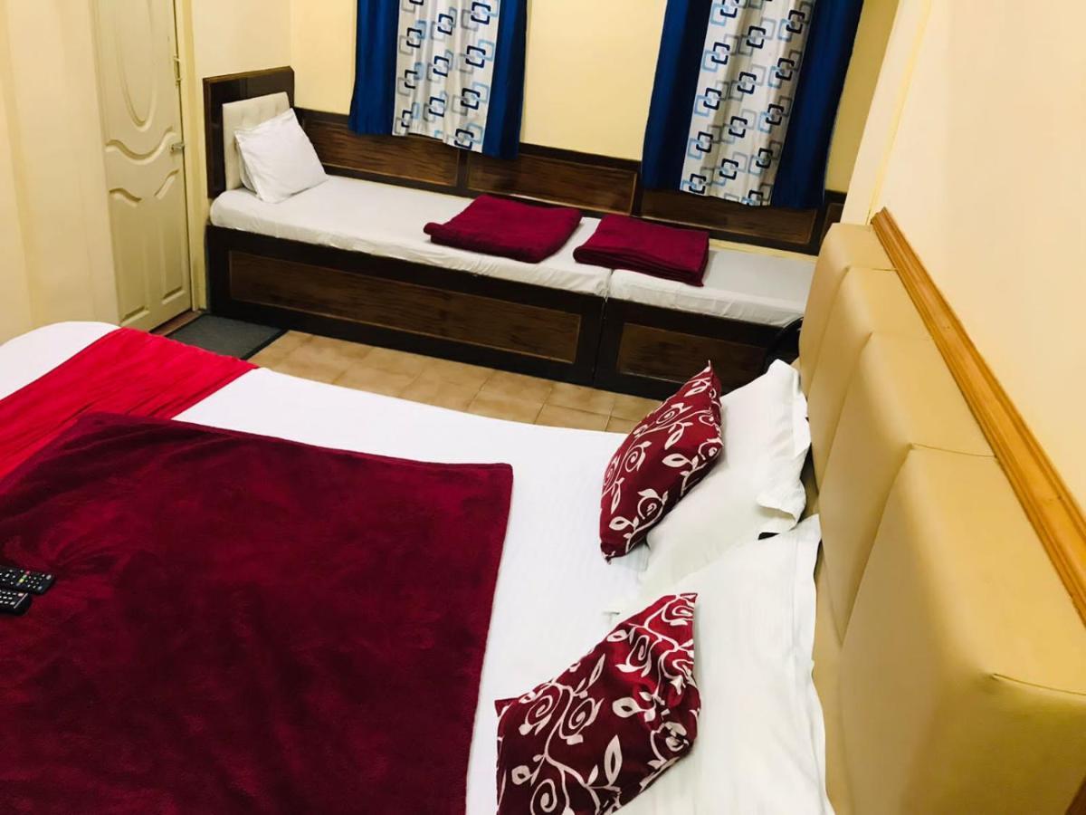 Hotel Mystique Inn Уті Екстер'єр фото