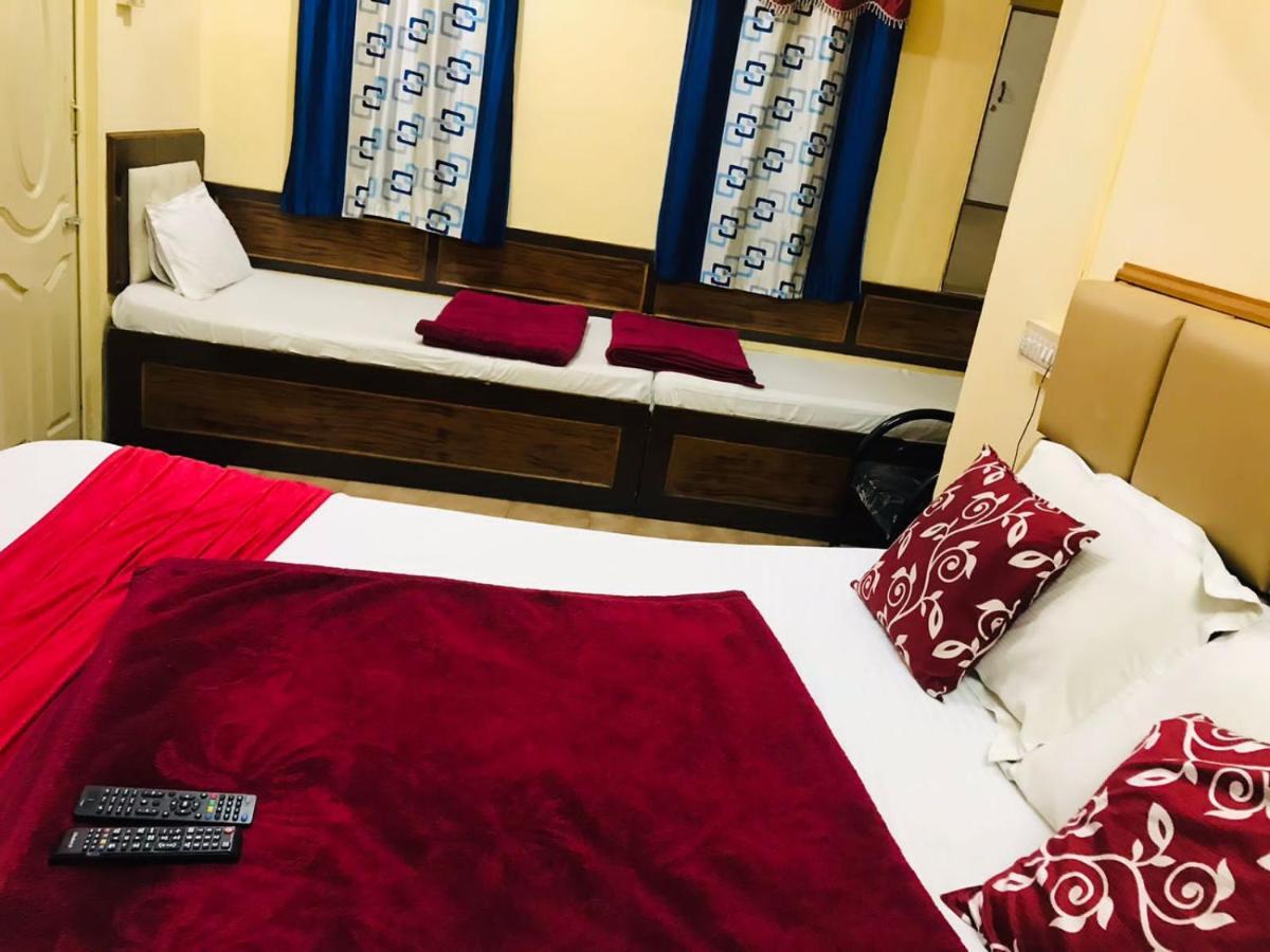 Hotel Mystique Inn Уті Екстер'єр фото